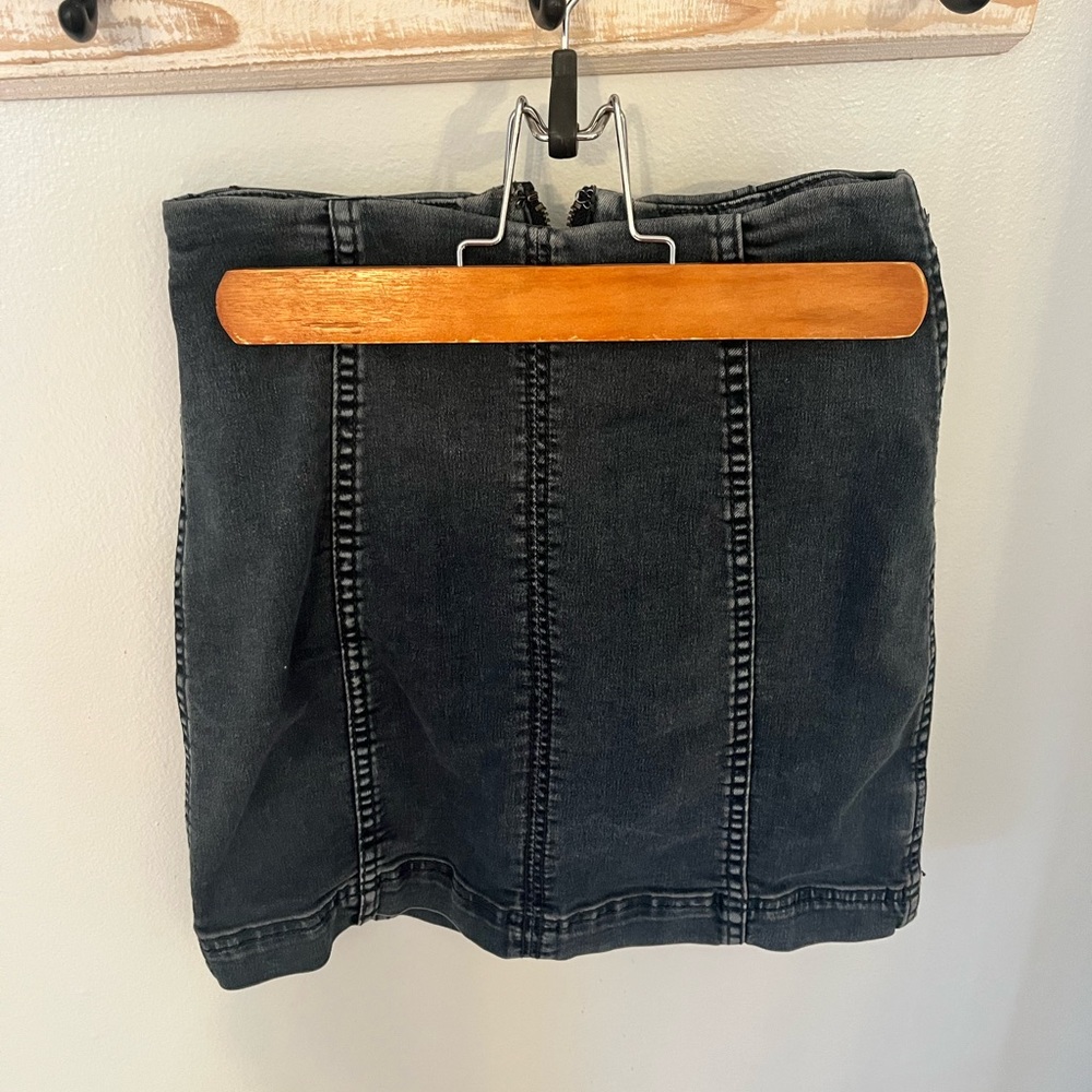 Free People gray skirt